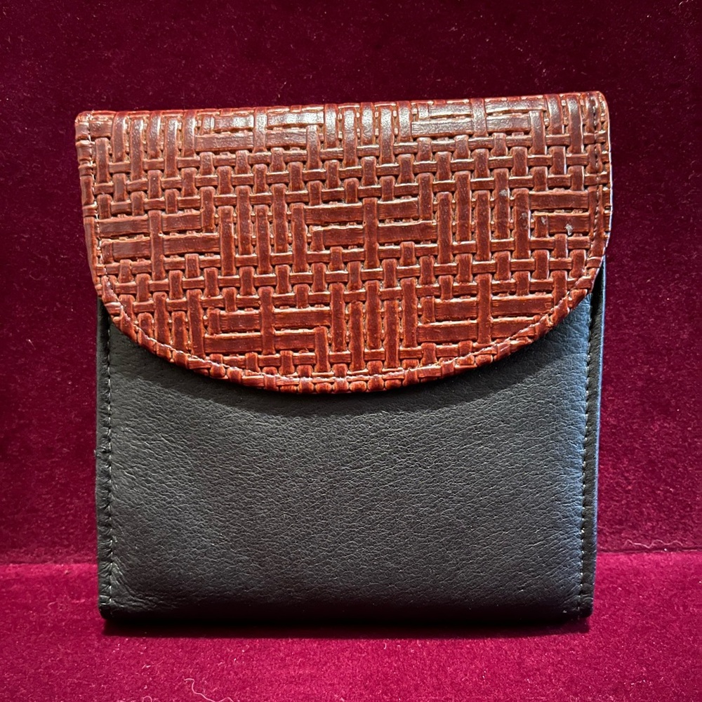 Vintage Mundi Rattan Leather Bi-Fold Wallet
